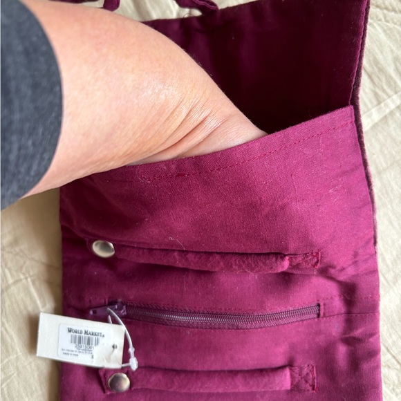 World Market Multifunctional Velvet Purple Case NWT - Picture 6 of 7